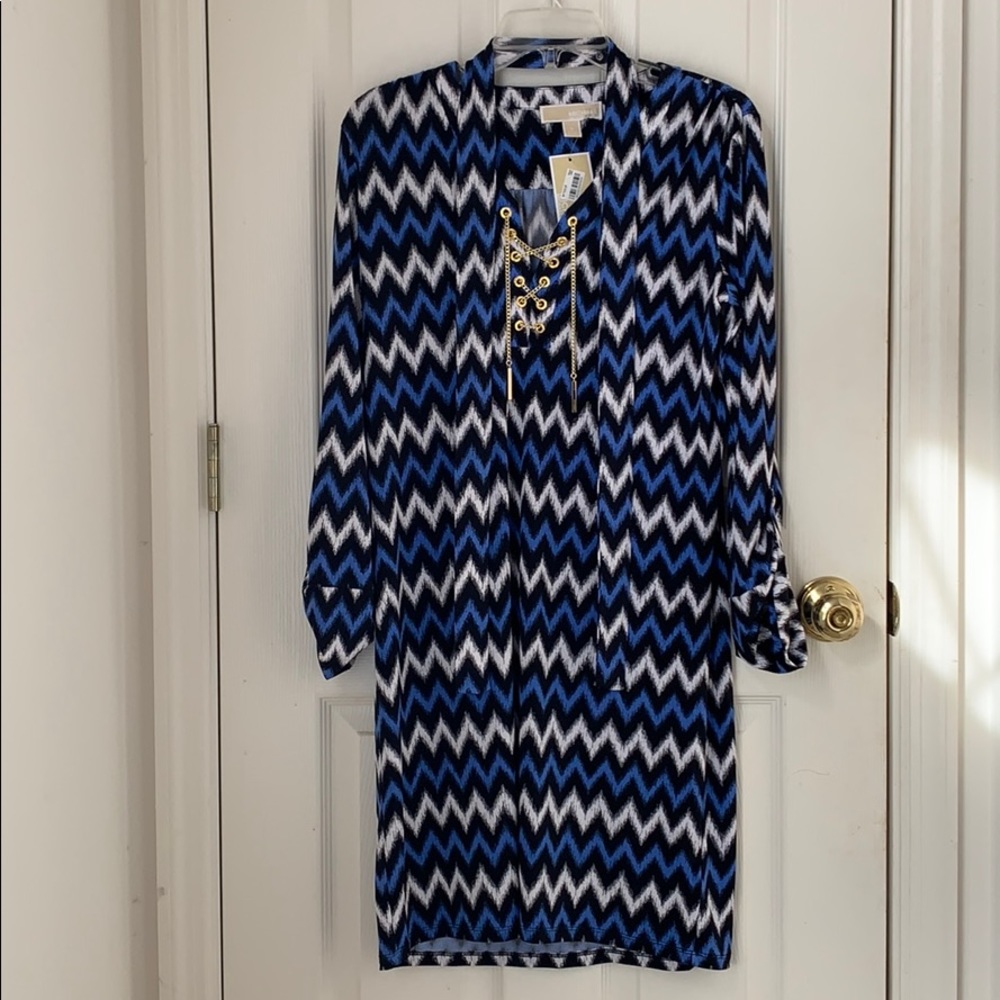 Brand New Michael Kors dress with belt size S